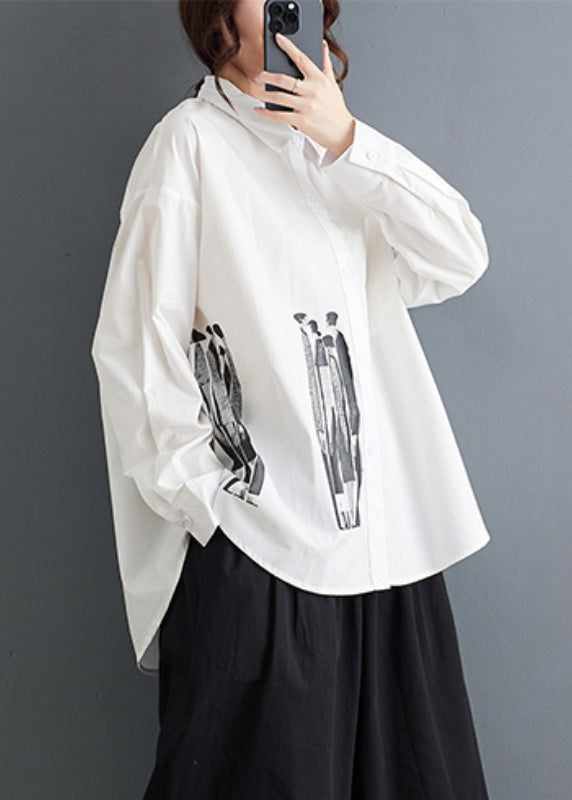 Classic Vintage Blouse with a Flattering Fit