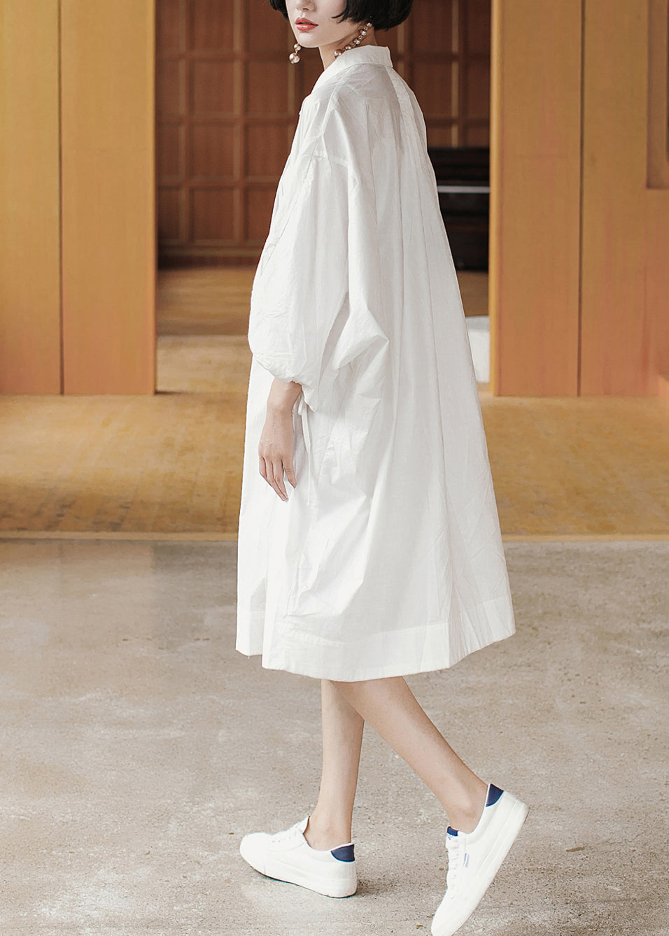 Well Tailored Dress with a Graceful Silhouette