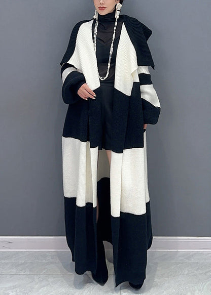 Elegantly Styled Coat for Everyday Wear