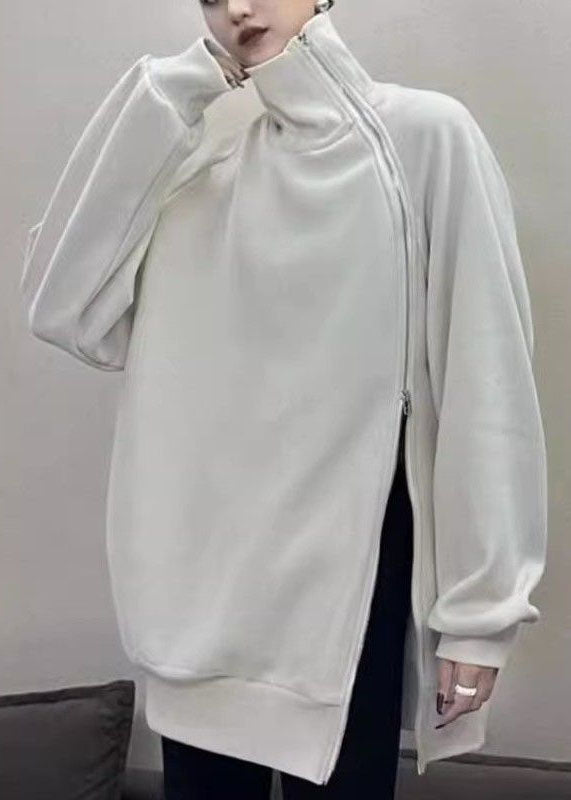 Gracefully Styled Pullover for Any Occasion