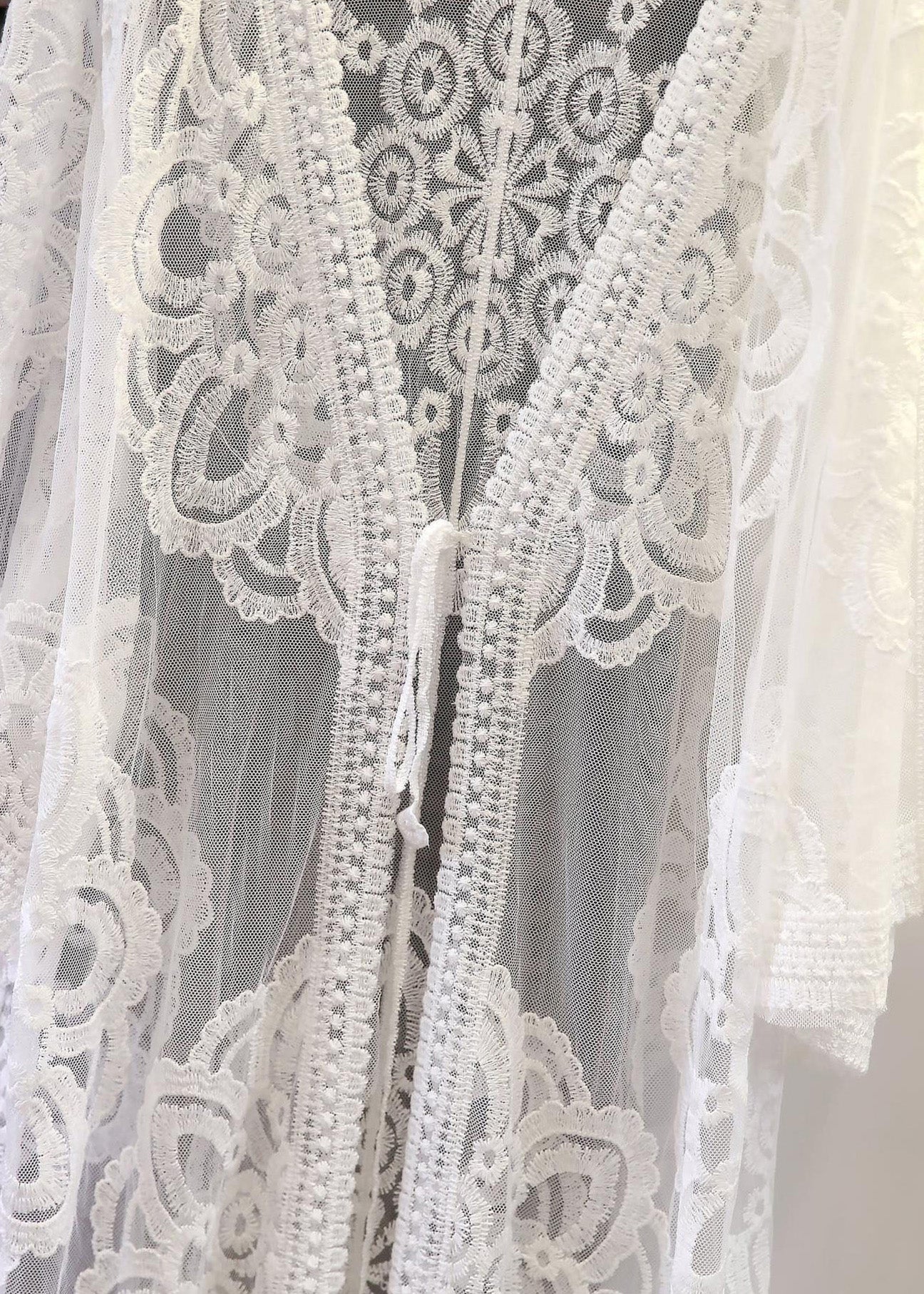Effortlessly Elegant Cardigan with a Timeless Design