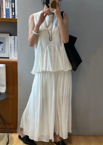 Well Tailored Garment with a Graceful Silhouette