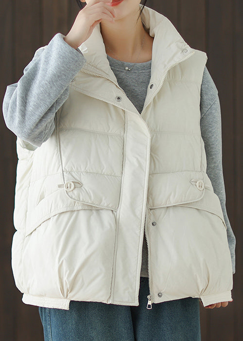 Beautifully Finished Coat in a Timeless Design