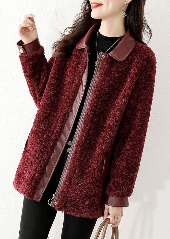 Beautifully Finished Coat in a Timeless Design