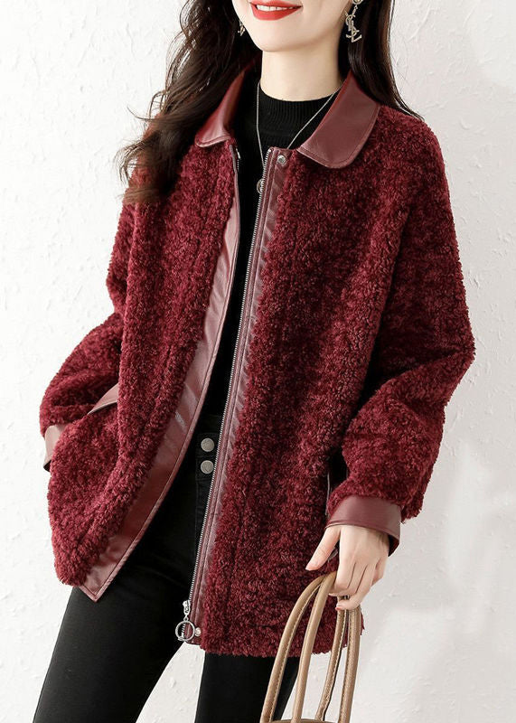 Beautifully Finished Coat in a Timeless Design