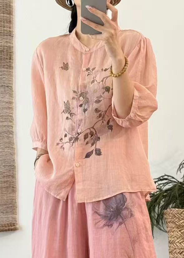 Classic Vintage Shirt with a Flattering Fit