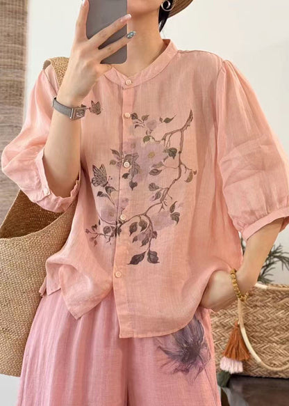 Classic Vintage Shirt with a Flattering Fit