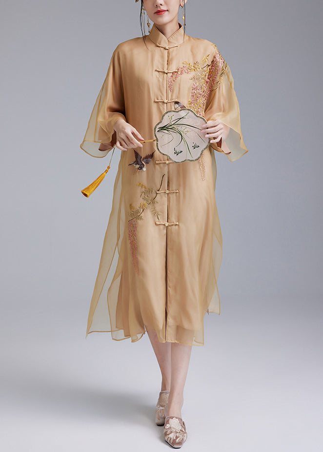 A Vintage Style Dress with Delicate Timeless Details