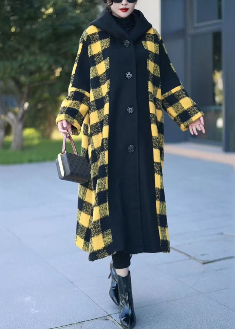 Gracefully Styled Coat for Any Occasion