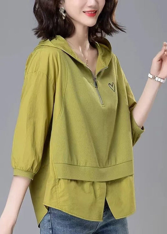 A Vintage Style Top with Delicate Timeless Details