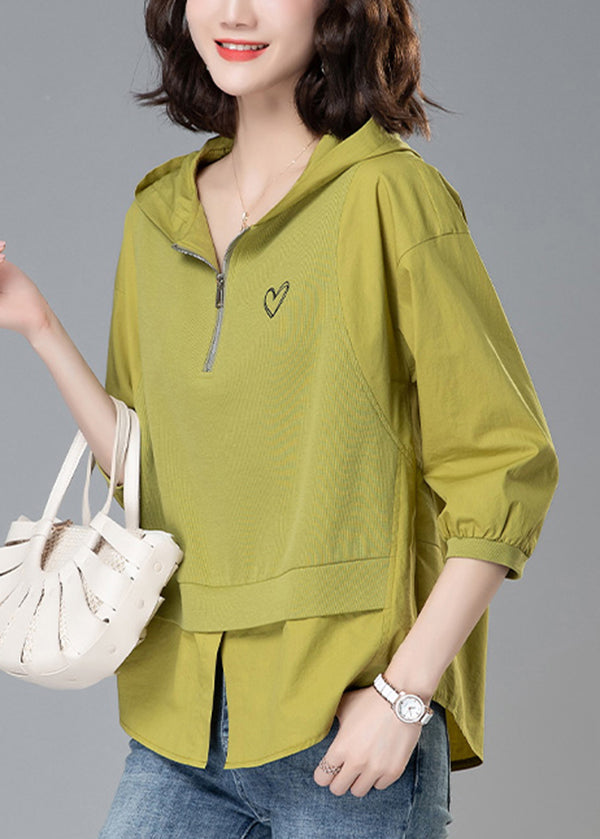 A Vintage Style Top with Delicate Timeless Details