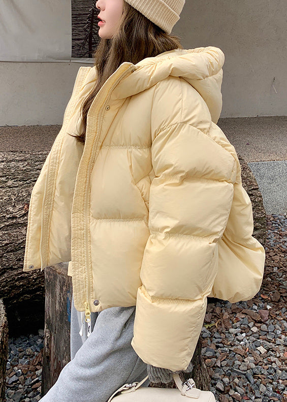 Beautifully Finished Coat in a Timeless Design