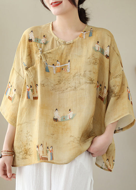Well Tailored Shirt with a Graceful Silhouette
