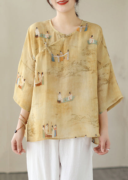Well Tailored Shirt with a Graceful Silhouette
