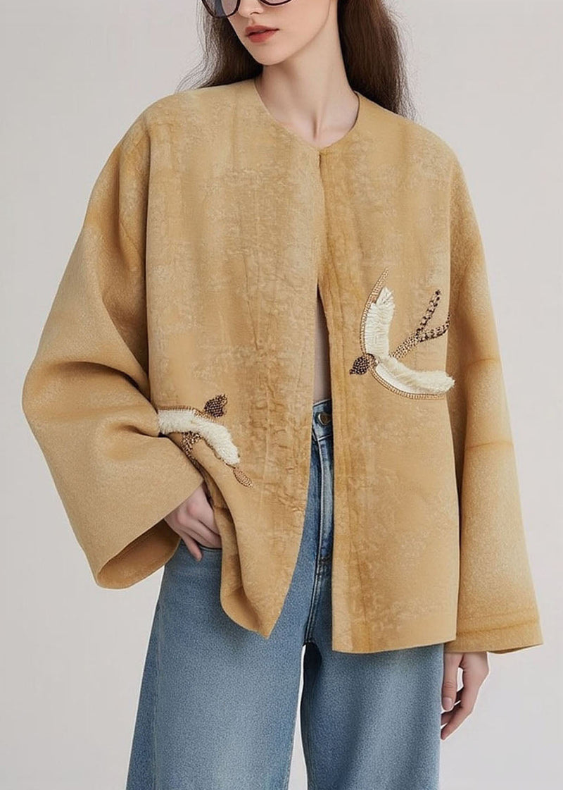 Gracefully Styled Coat for Any Occasion