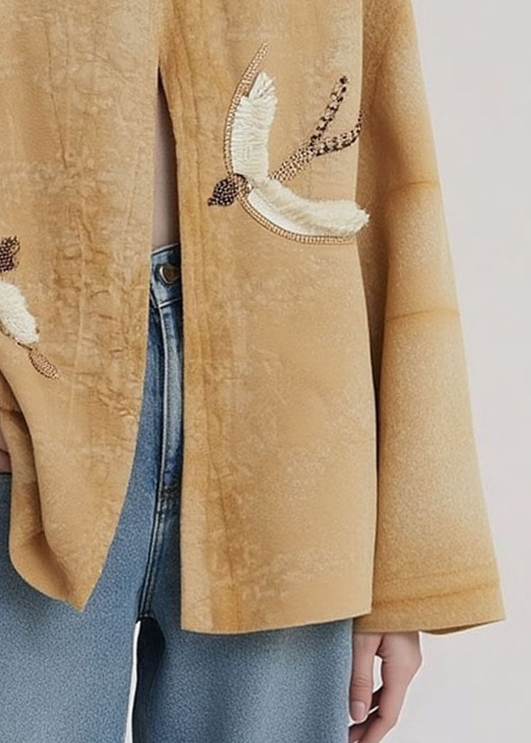 Gracefully Styled Coat for Any Occasion