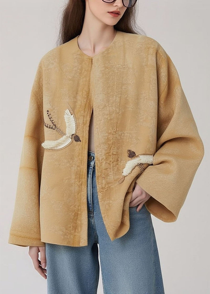Gracefully Styled Coat for Any Occasion