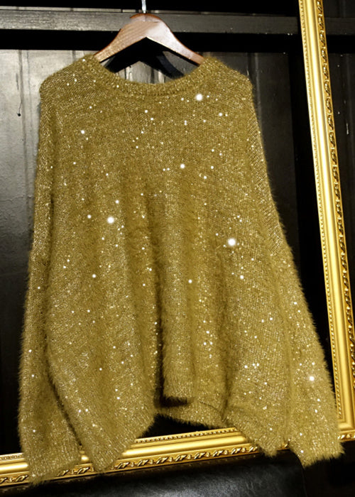 Polished Top with an Effortless Classic Look