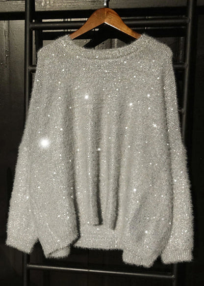Polished Top with an Effortless Classic Look