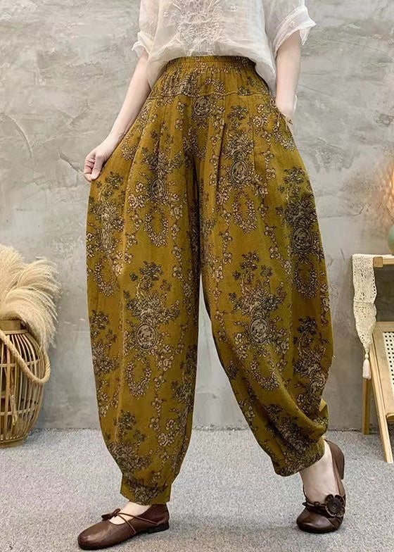 Classic Vintage Pants with a Flattering Fit