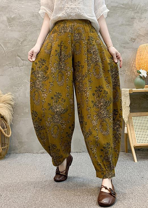 Classic Vintage Pants with a Flattering Fit