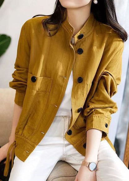 Well Tailored Jacket with a Graceful Silhouette