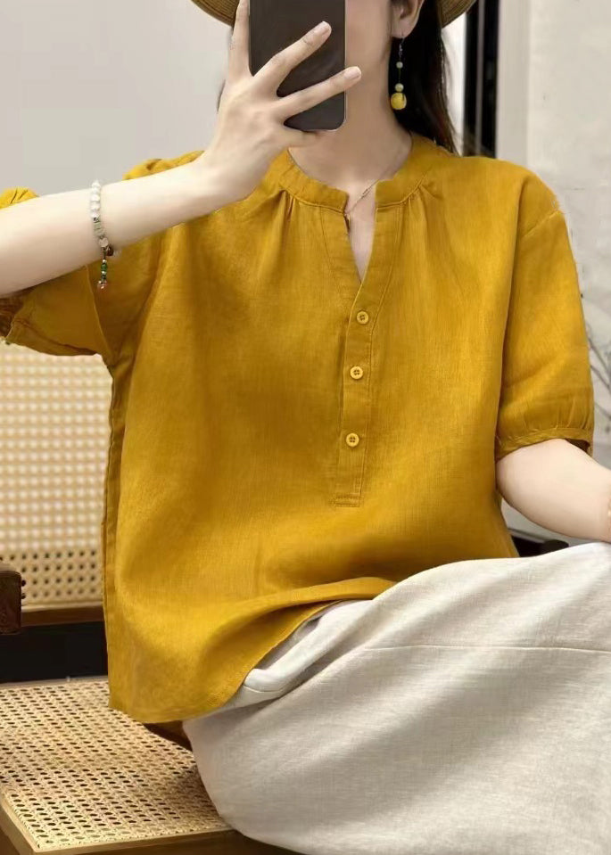 Well Tailored Blouse with a Graceful Silhouette