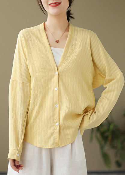 Elegantly Styled Shirt for Everyday Wear