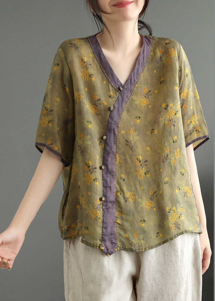 Polished Top with an Effortless Classic Look