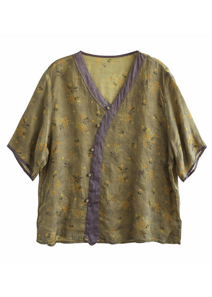 Polished Top with an Effortless Classic Look