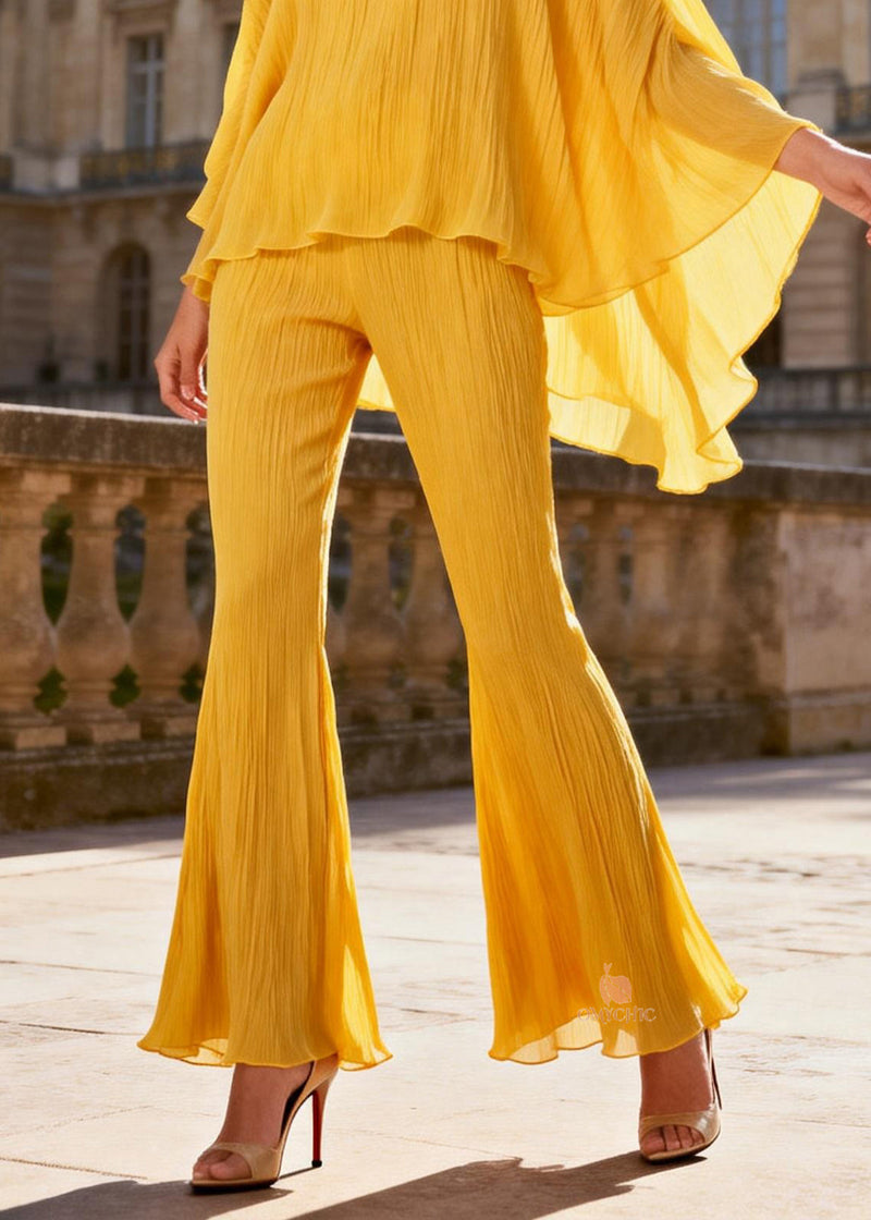 A Vintage Style Trousers with Delicate Timeless Details