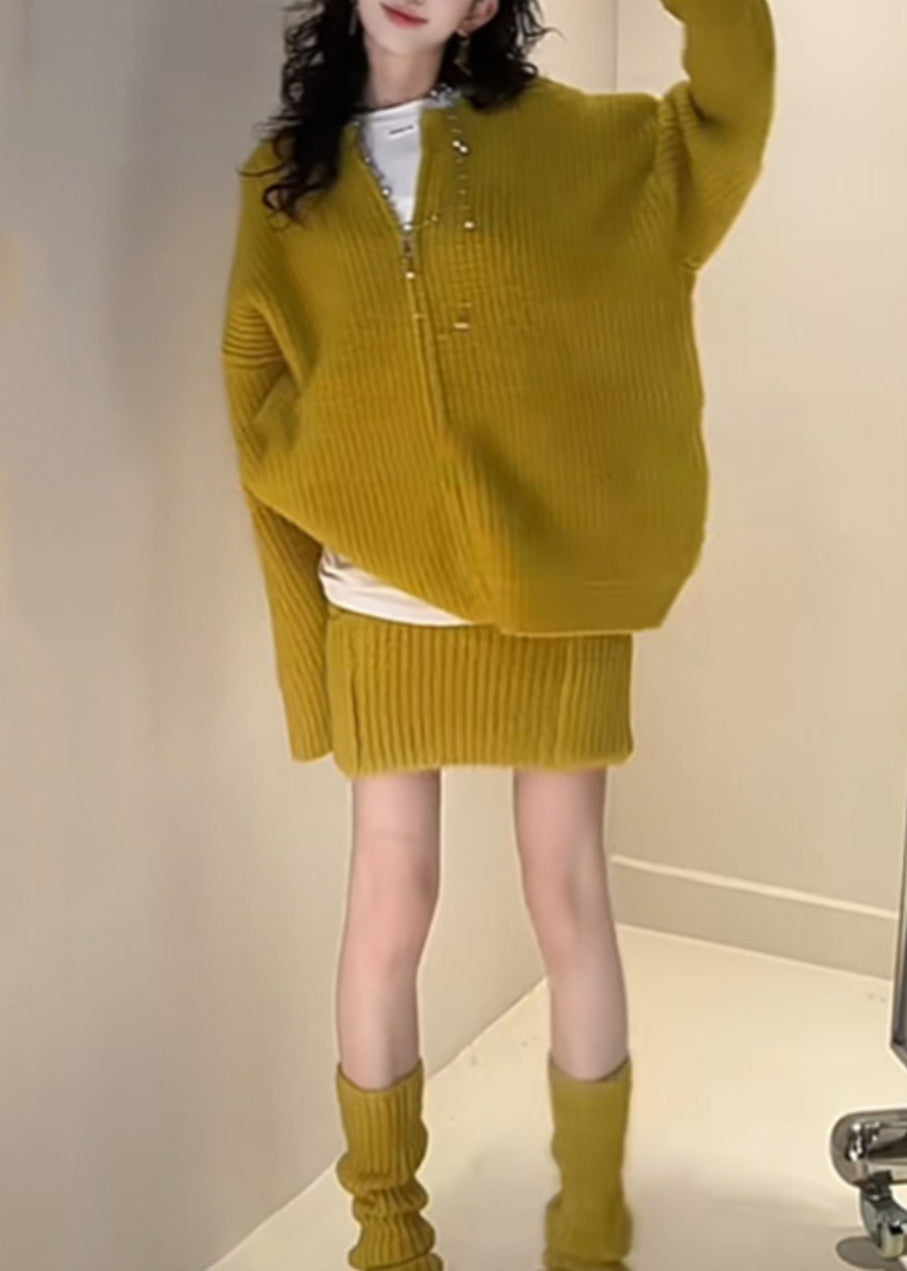 Effortlessly Elegant Cardigan with a Timeless Design