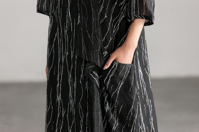 Sophisticated Dress with a Clean Classic Look