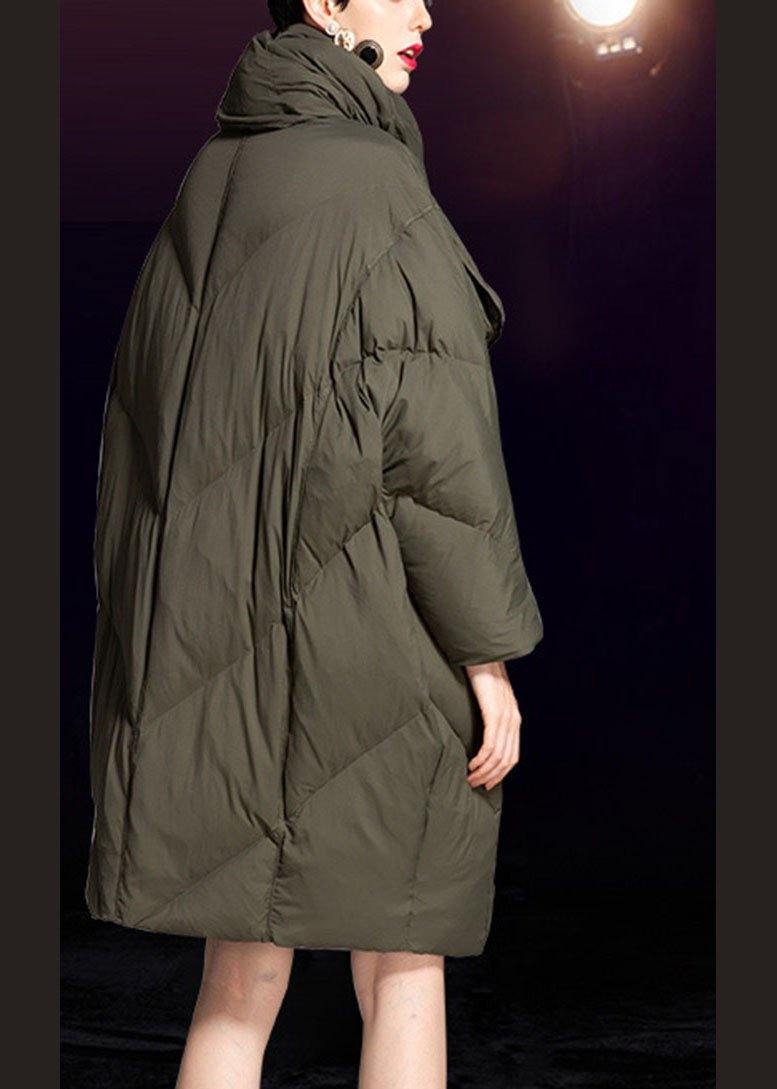 Effortlessly Elegant Coat with a Timeless Design