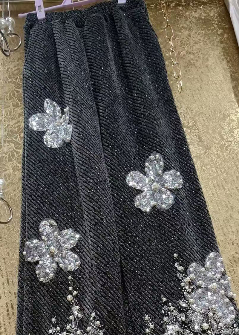 Classic Vintage Pants with a Flattering Fit