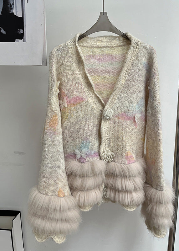 Effortlessly Elegant Cardigan with a Timeless Design