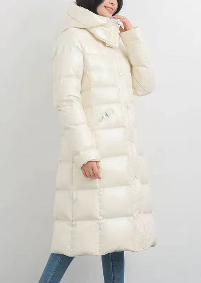 Gracefully Styled Coat for Any Occasion