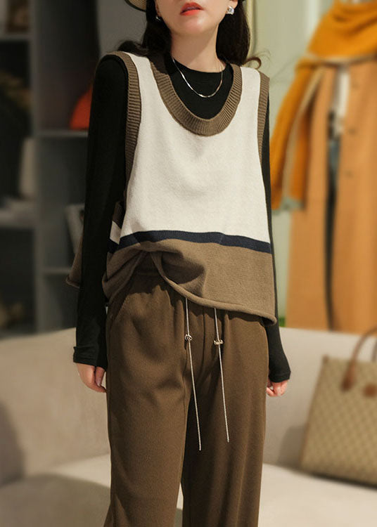 Effortlessly Elegant Garment with a Timeless Design