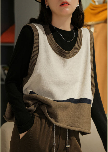 Sophisticated Garment with a Clean Classic Look