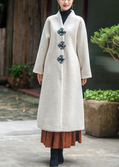 Classic Vintage Coat with a Flattering Fit