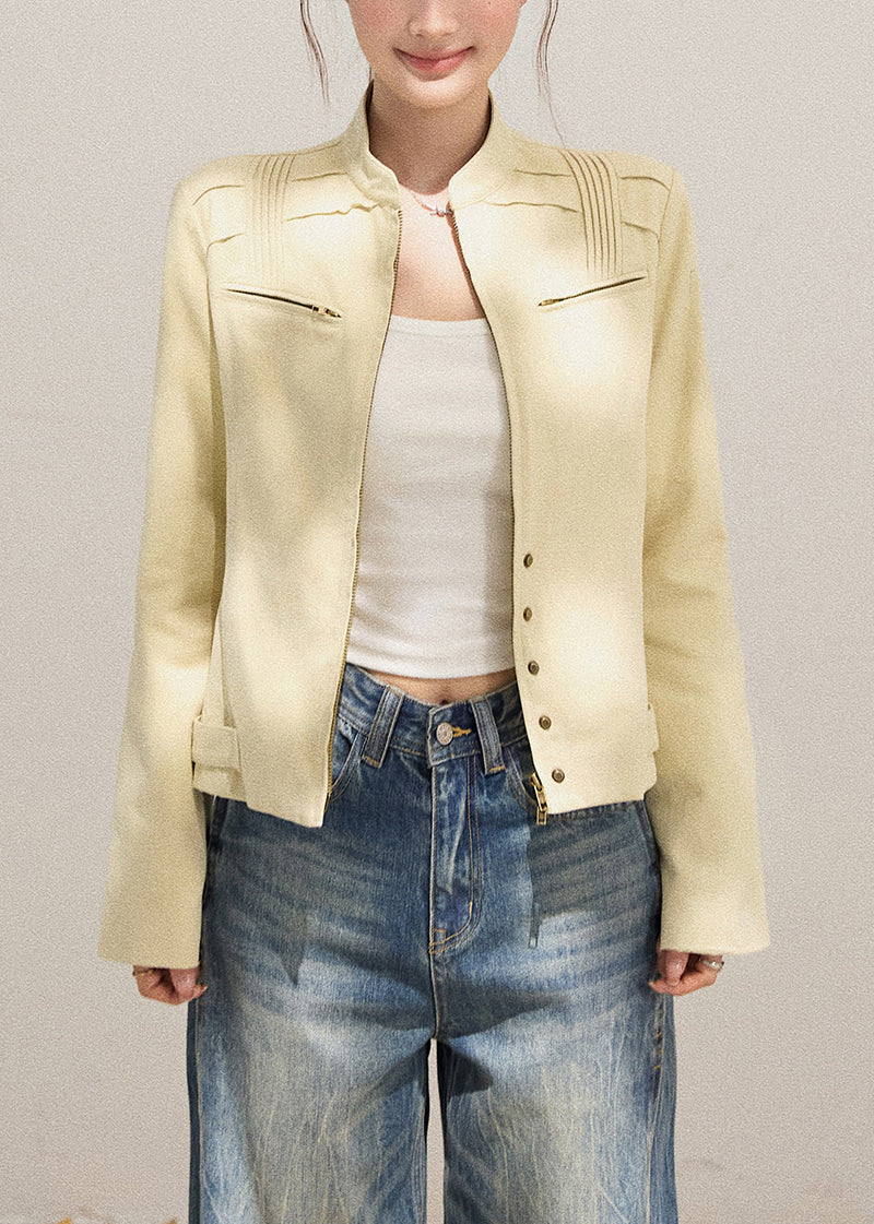 Classic Vintage Jacket with a Flattering Fit