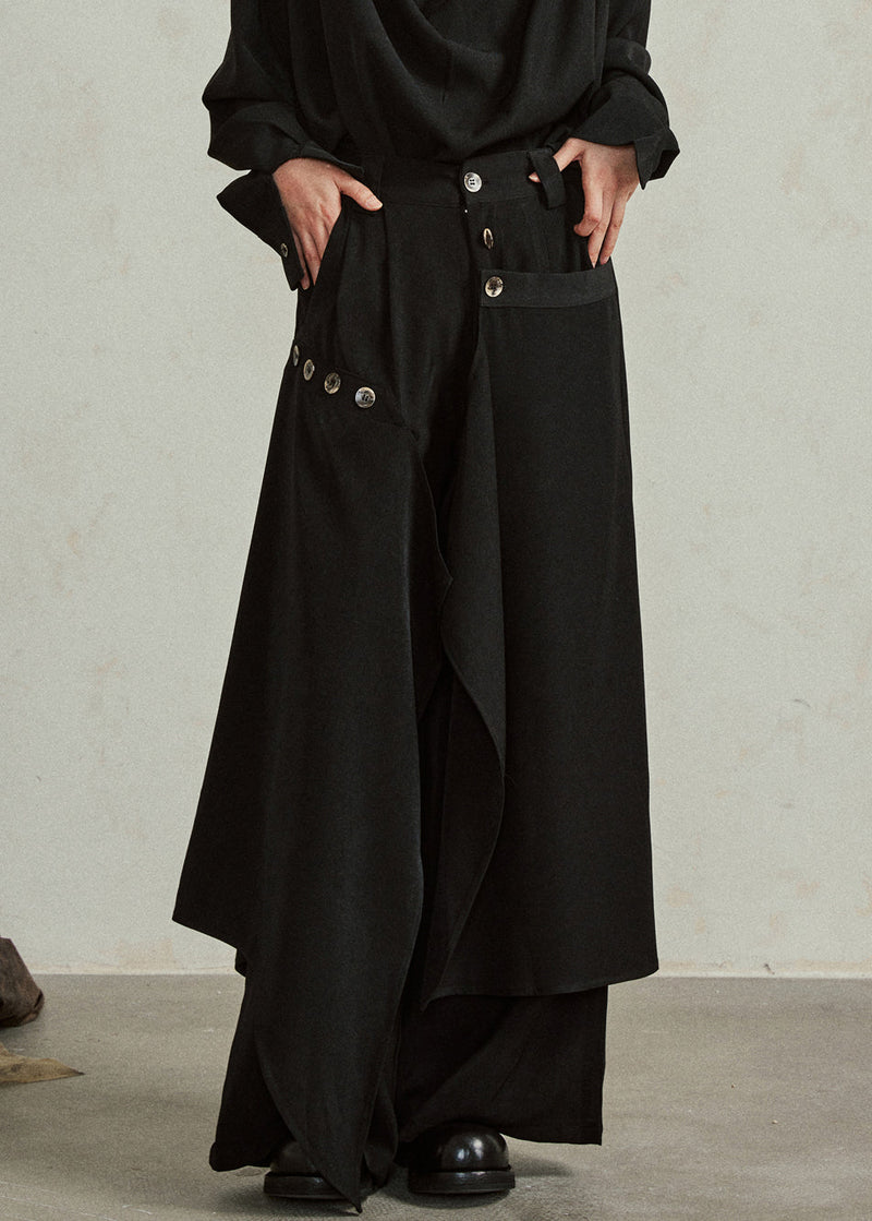 Beautifully Finished Pants in a Timeless Design