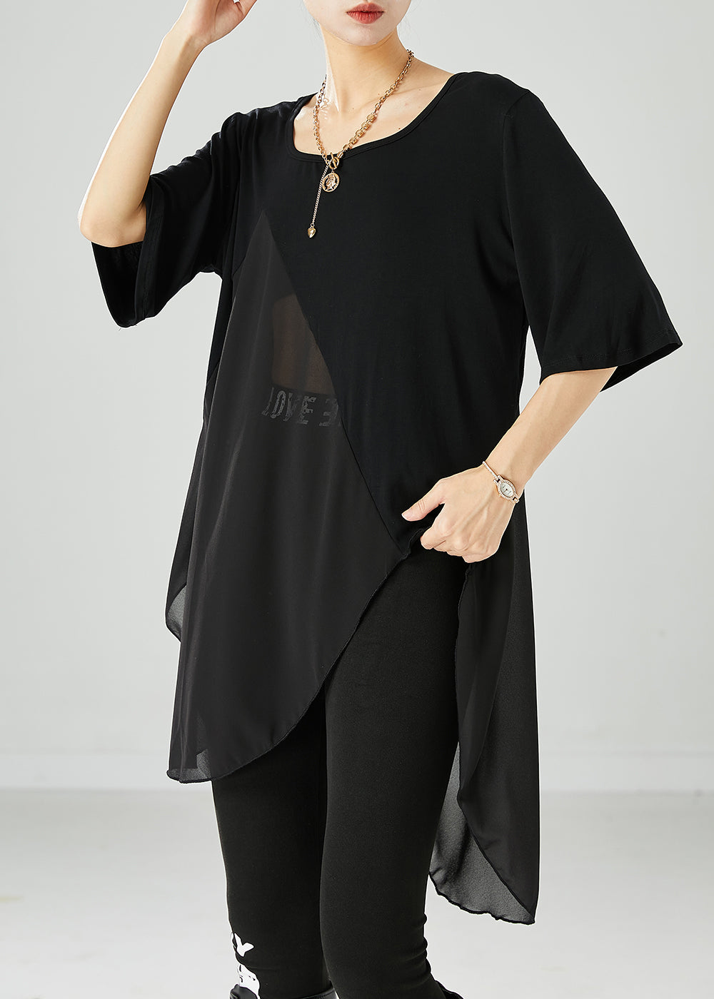 Sophisticated Garment with a Clean Classic Look