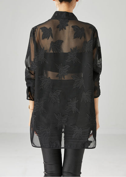 Well Tailored Top with a Graceful Silhouette