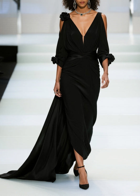 Well Tailored Dress with a Graceful Silhouette