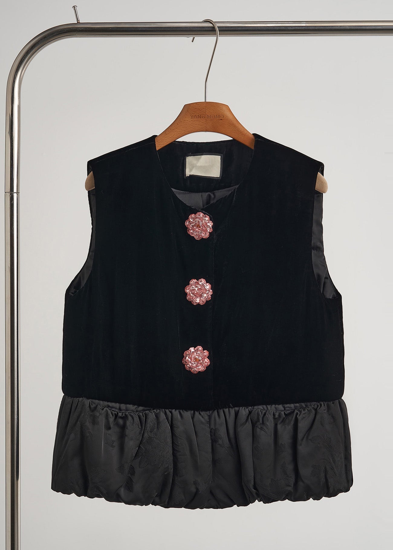 Sophisticated Garment with a Clean Classic Look