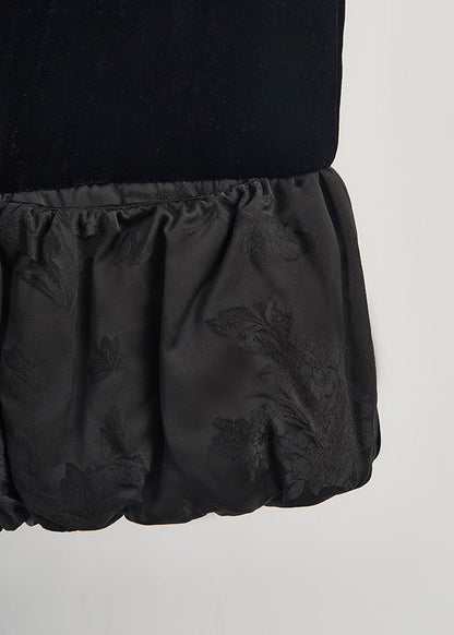 Sophisticated Garment with a Clean Classic Look