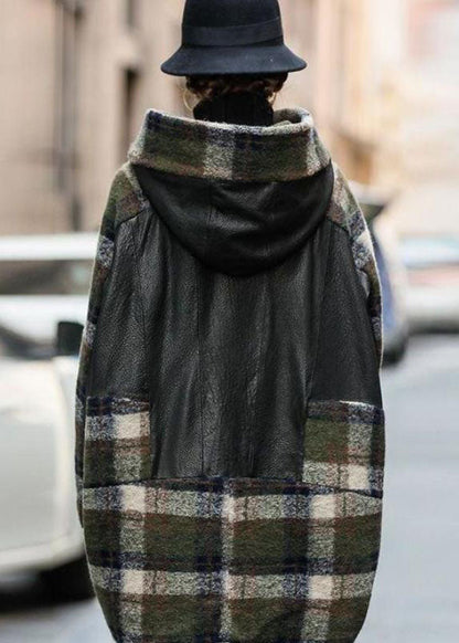 Effortlessly Elegant Coat with a Timeless Design