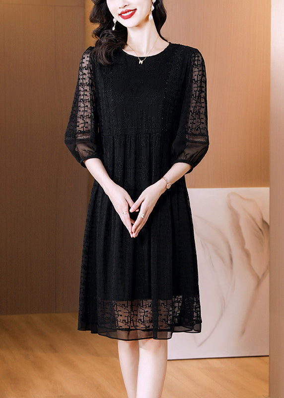 Polished Dress with an Effortless Classic Look