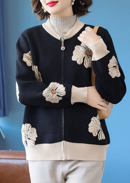 Gracefully Styled Cardigan for Any Occasion